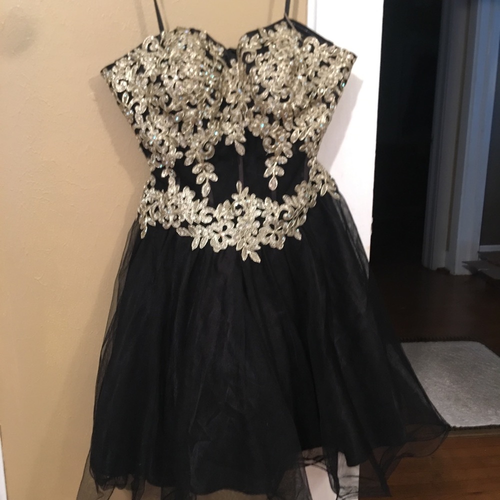 Blondie nites corseted dress